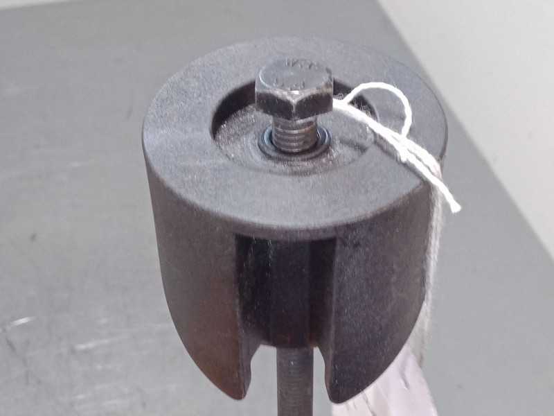 Recambio de soporte rueda repuesto para volkswagen touareg (7la, 7l6, 7l7) 2.5 r5 tdi referencia OEM IAM   