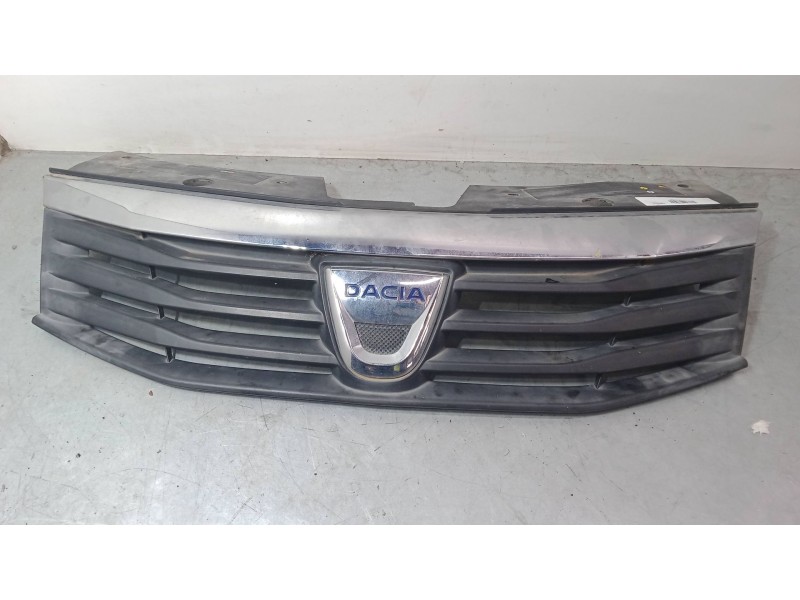 Recambio de rejillas capo para dacia sandero ii 1.5 dci referencia OEM IAM   