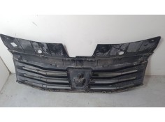 Recambio de rejillas capo para dacia sandero ii 1.5 dci referencia OEM IAM    2
