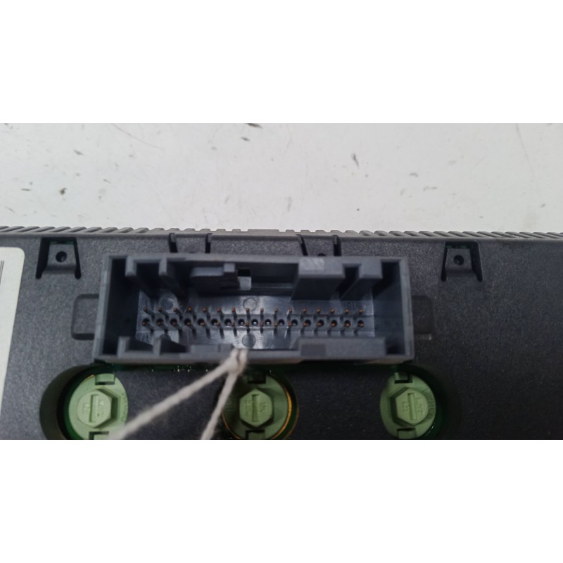 Recambio de pantalla interior reloj para opel corsa d (s07) 1.3 cdti (l08, l68) referencia OEM IAM 28117066  