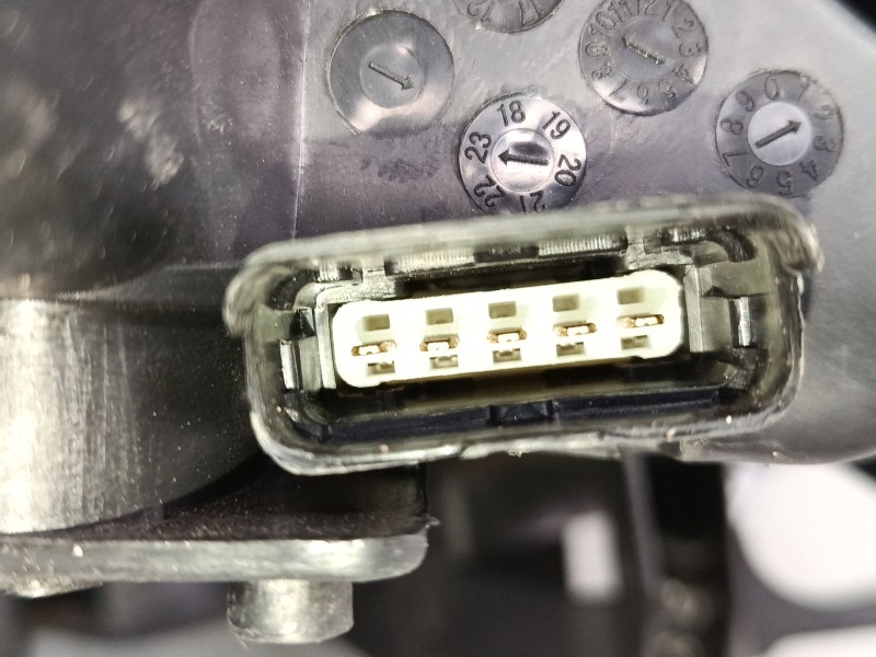 Recambio de faro izquierdo para renault scénic ii (jm0/1_) 1.6 16v (jm1r) referencia OEM IAM   