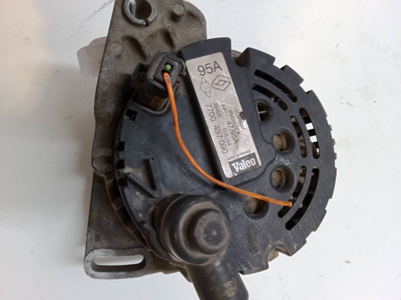 Recambio de alternador para renault clio ii (bb_, cb_) 1.2 16v (bb05, bb0w, bb11, bb27, bb2t, bb2u, bb2v, cb05,... referencia OE