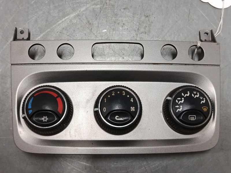 Recambio de mando calefaccion / a/a para alfa romeo 147 (937_) 1.9 jtdm 8v (937.axd1a, 937.axu1a, 937.bxu1a) referencia OEM IAM 