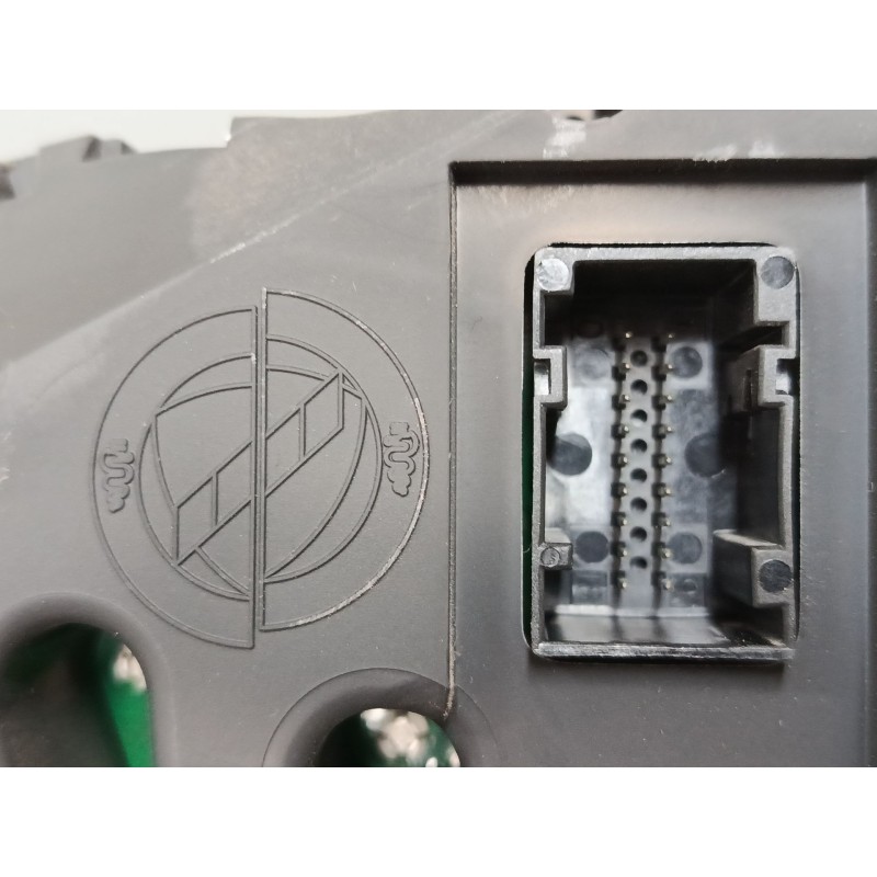 Recambio de cuadro instrumentos para alfa romeo 147 (937_) 1.9 jtdm 8v (937.axd1a, 937.axu1a, 937.bxu1a) referencia OEM IAM 1560