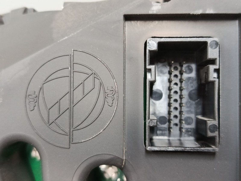 Recambio de cuadro instrumentos para alfa romeo 147 (937_) 1.9 jtdm 8v (937.axd1a, 937.axu1a, 937.bxu1a) referencia OEM IAM 1560