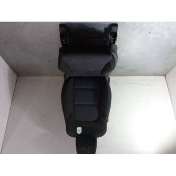 ASIENTO DELANTERO DERECHO 