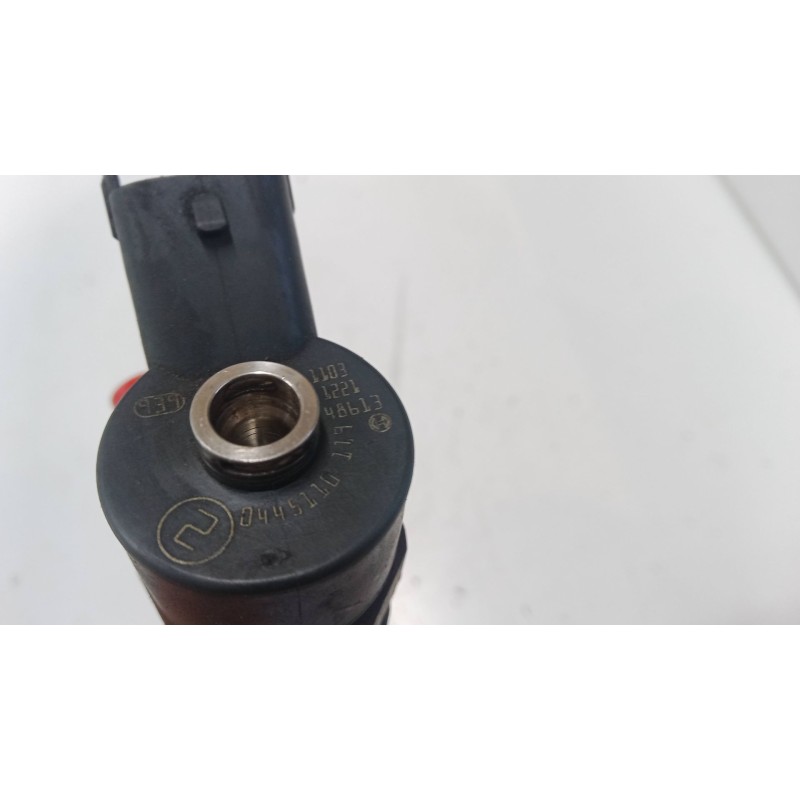 Recambio de inyector para alfa romeo 156 (932_) 1.9 jtd (932.a2b00, 932.a2c00) referencia OEM IAM 0445110119  1103122148613