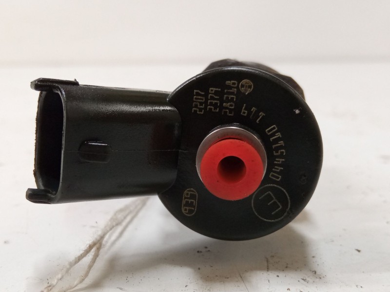 Recambio de inyector para alfa romeo 156 (932_) 1.9 jtd (932.a2b00, 932.a2c00) referencia OEM IAM 0445110119  