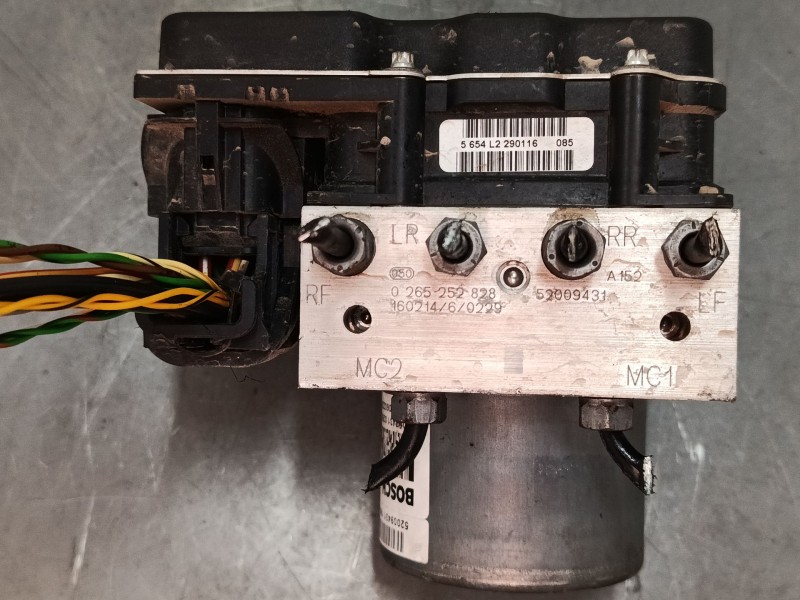 Recambio de abs para fiat 500 (312_) 1.2 (312axa1a) referencia OEM IAM 52009431  0265252828