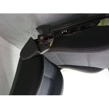 ASIENTO DELANTERO DERECHO 