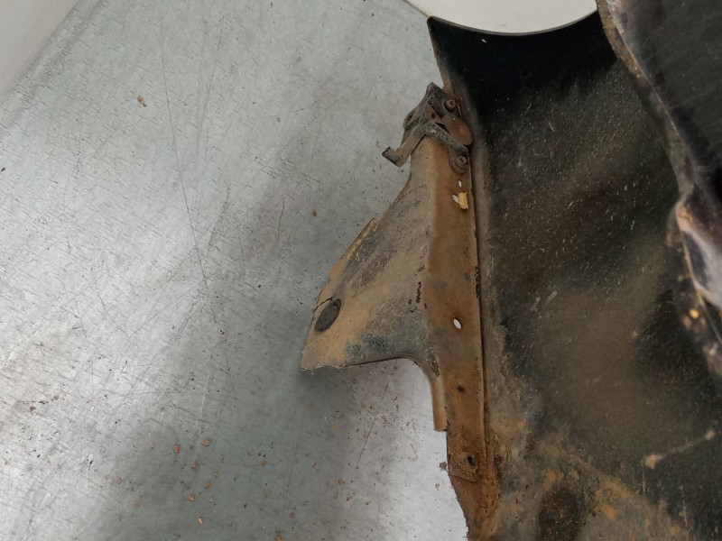 Recambio de aleta delantera derecha para mercedes-benz clase e (w210) e 430 (210.070) referencia OEM IAM   