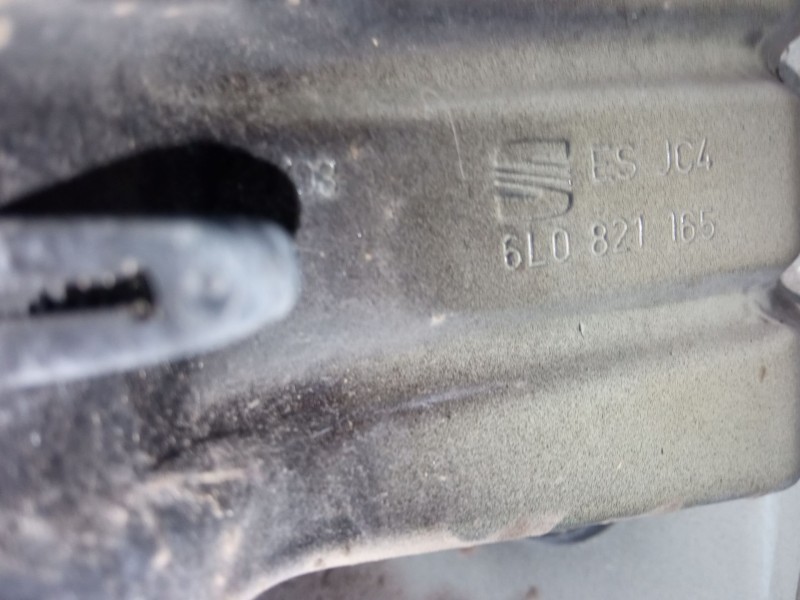 Recambio de aleta delantera izquierda para seat cordoba (6l2) 1.9 tdi referencia OEM IAM   