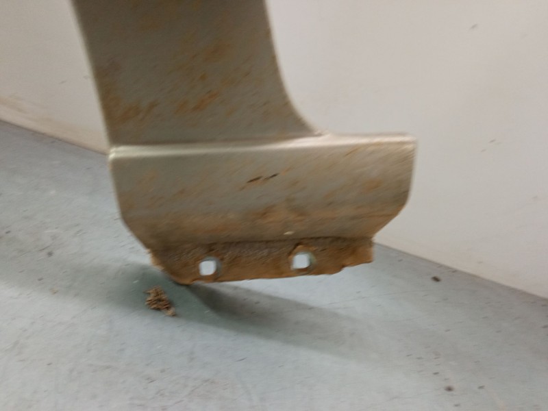 Recambio de aleta delantera izquierda para ford fusion (ju_) 1.4 referencia OEM IAM   