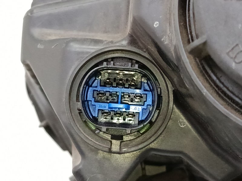 Recambio de faro derecho para hyundai i40 i (vf) 1.7 crdi referencia OEM IAM 3z92121220  