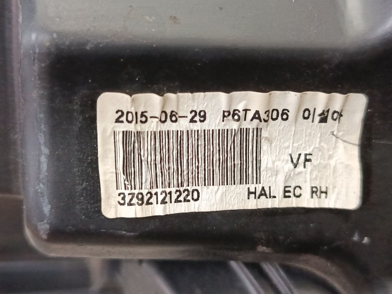 Recambio de faro derecho para hyundai i40 i (vf) 1.7 crdi referencia OEM IAM 3z92121220  