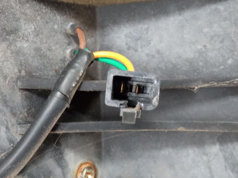 Recambio de faro delantero para daelim sv125 referencia OEM IAM   