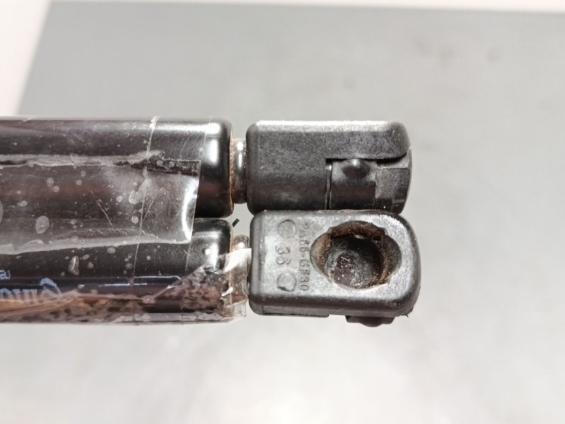 Recambio de amortiguadores capo para land rover discovery iii (l319) 2.7 td 4x4 referencia OEM IAM   