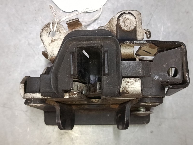 Recambio de cerradura maletero / porton para land rover discovery iii (l319) 2.7 td 4x4 referencia OEM IAM   