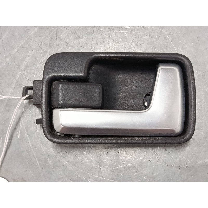 Recambio de maneta interior puerta delantera izquierda para land rover discovery iii (l319) 2.7 td 4x4 referencia OEM IAM   