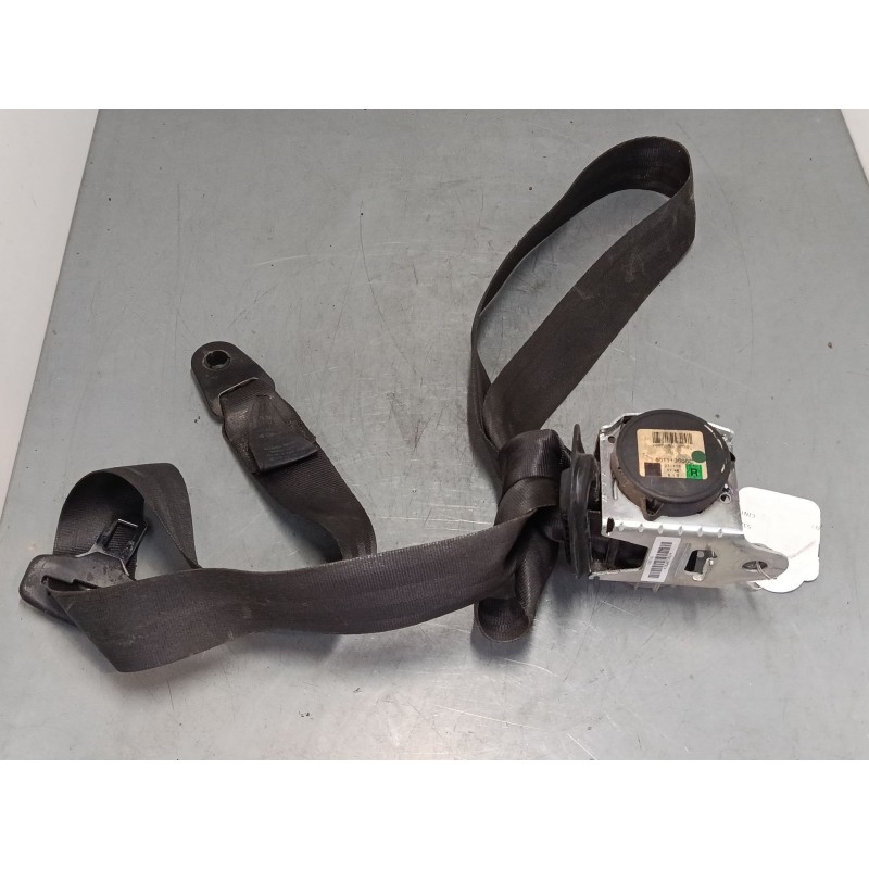 Recambio de cinturon seguridad delantero derecho para land rover discovery iii (l319) 2.7 td 4x4 referencia OEM IAM 601119000C  