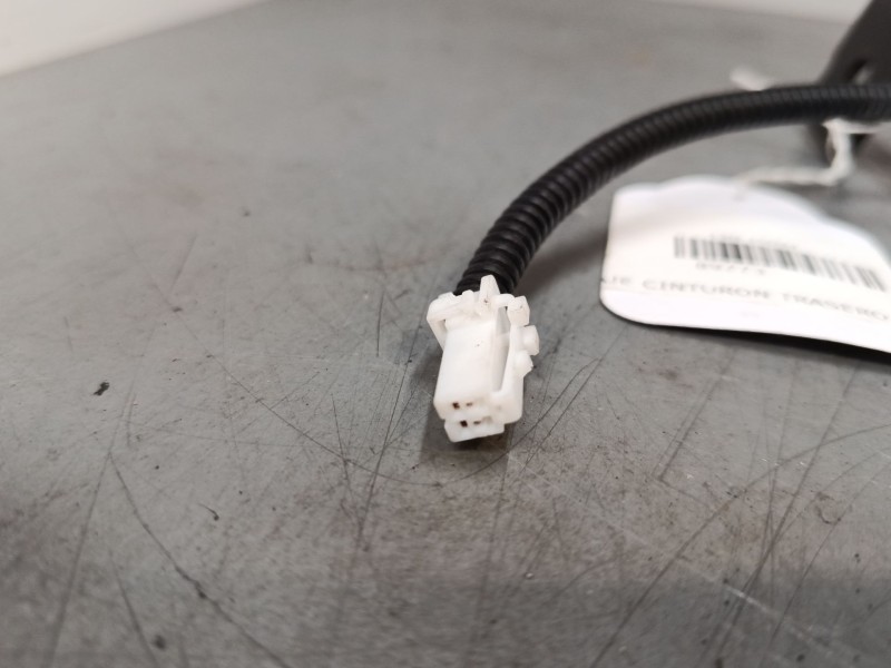 Recambio de anclaje cinturon trasero derecho para hyundai i30 (gd) 1.4 crdi referencia OEM IAM   