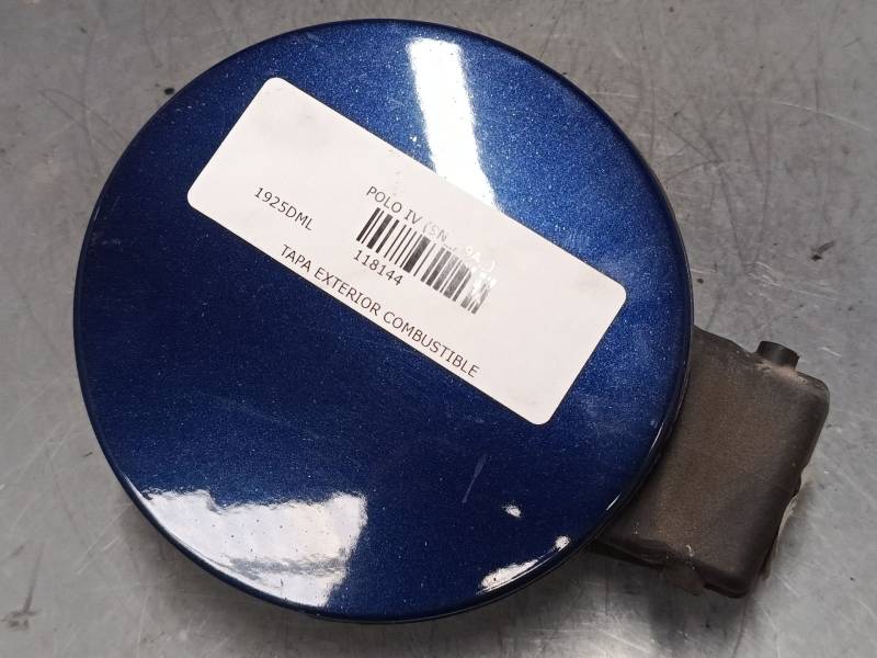 TAPA EXTERIOR COMBUSTIBLE 