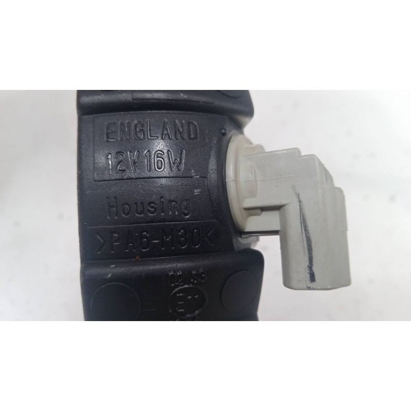 Recambio de luz central de freno para toyota corolla (_e12_) 2.0 d-4d (cde120r_, cde120l_) referencia OEM IAM   