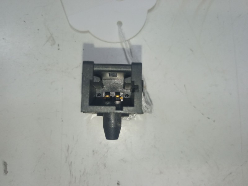 Recambio de sensor de impacto para peugeot 1007 (km_) 1.4 hdi referencia OEM IAM 1490426080  