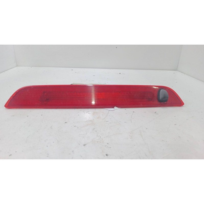 Recambio de luz central de freno para ford fiesta v (jh_, jd_) 1.4 16v referencia OEM IAM   