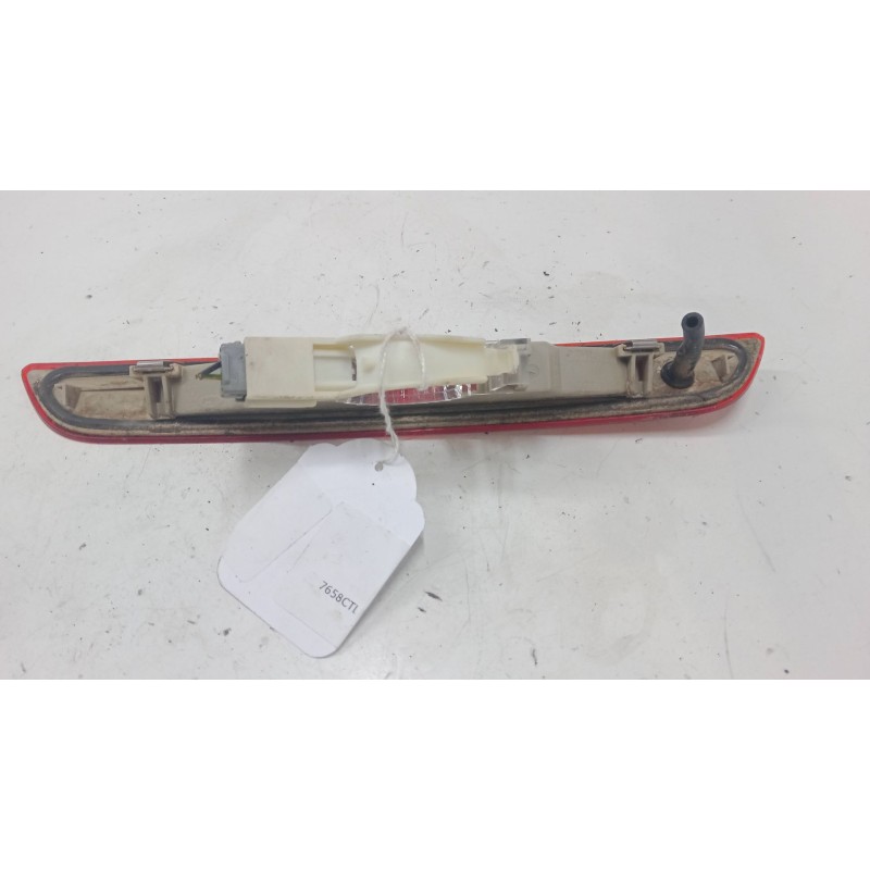 Recambio de luz central de freno para ford fiesta v (jh_, jd_) 1.4 16v referencia OEM IAM   