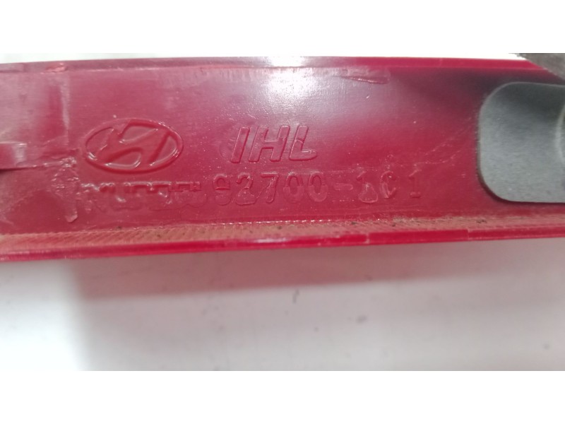 Recambio de luz central de freno para hyundai getz (tb) 1.4 i referencia OEM IAM 927001c1  