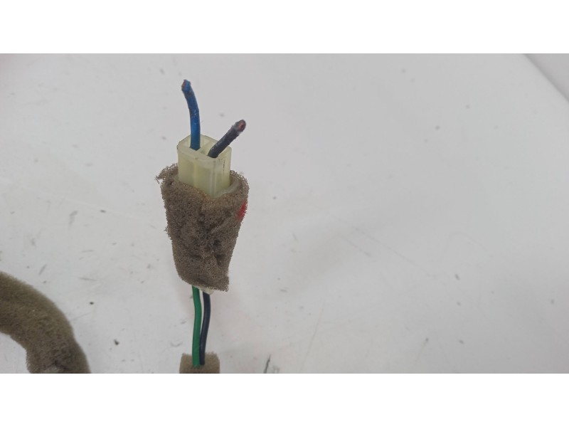 Recambio de luz central de freno para hyundai getz (tb) 1.4 i referencia OEM IAM 927001c1  