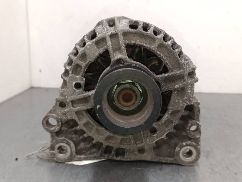 ALTERNADOR 037903025M 