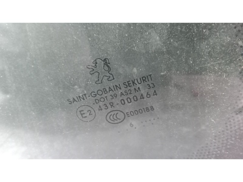 Recambio de luna trasera derecha para peugeot 207/207+ (wa_, wc_) 1.4 16v referencia OEM IAM   