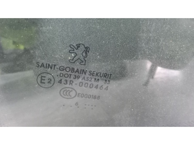 Recambio de luna trasera izquierda para peugeot 207/207+ (wa_, wc_) 1.4 16v referencia OEM IAM   