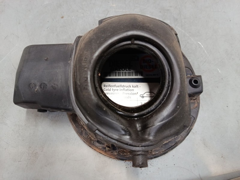 Recambio de tapa exterior combustible para volkswagen golf v (1k1) 1.9 tdi referencia OEM IAM   