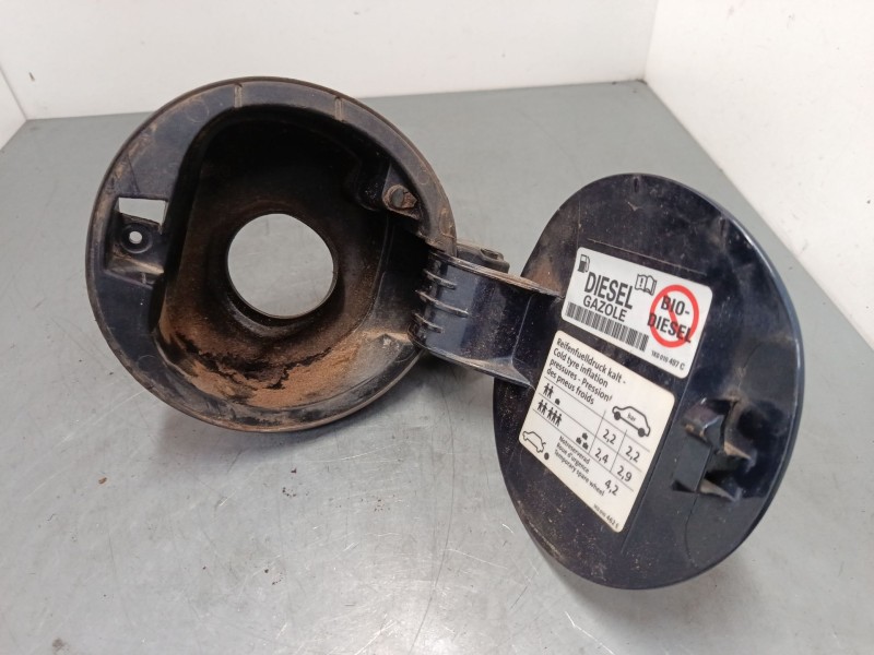 Recambio de tapa exterior combustible para volkswagen golf v (1k1) 1.9 tdi referencia OEM IAM   