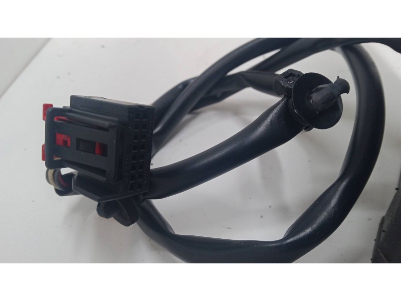 Recambio de retrovisor electrico izquierdo para volkswagen golf v (1k1) 2.0 tdi 16v referencia OEM IAM   