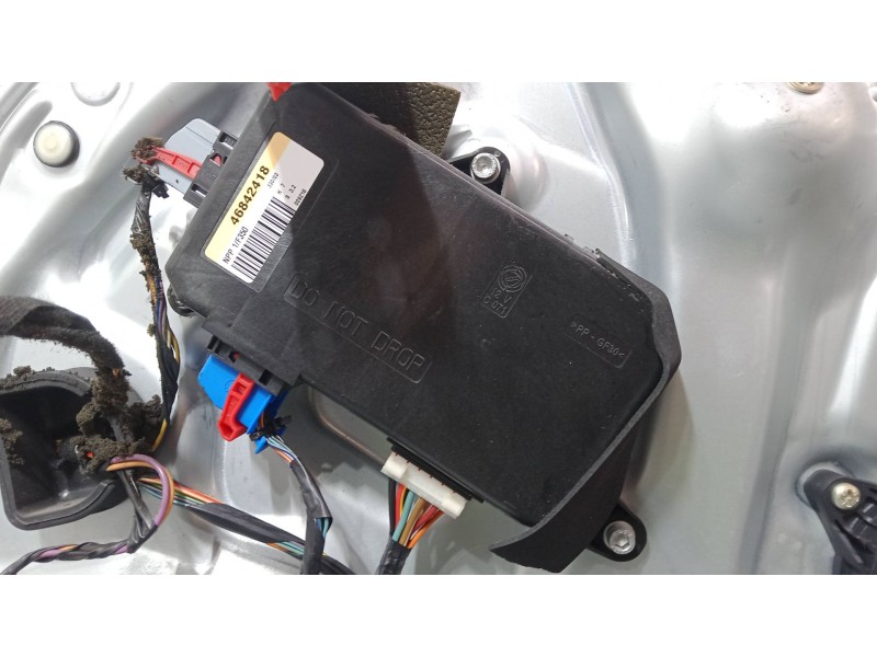 Recambio de elevalunas electrico delantero derecho para fiat idea (350_) 1.4 16v referencia OEM IAM   