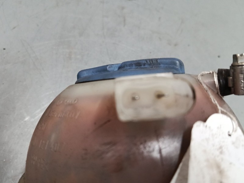 Recambio de botella expansion para volkswagen polo (6n2) 1.4 tdi referencia OEM IAM   