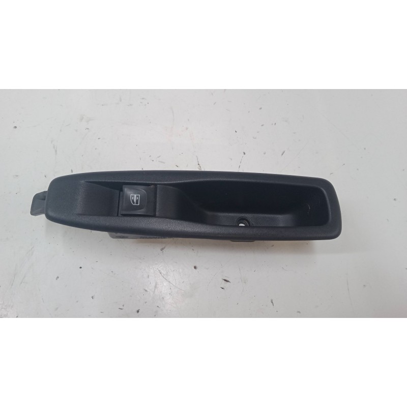 Recambio de mando elevalunas trasero derecho para renault clio iv (bh_) 1.5 dci 90 referencia OEM IAM 829614619R  