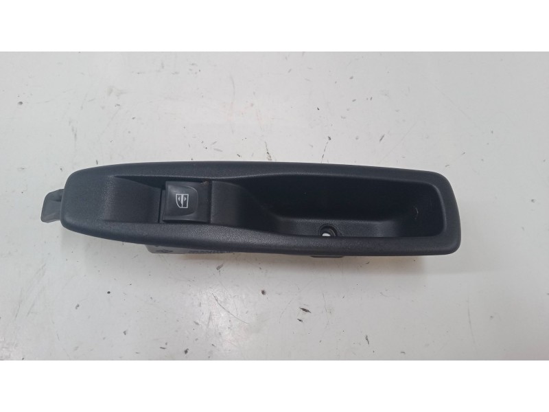 Recambio de mando elevalunas trasero derecho para renault clio iv (bh_) 1.5 dci 90 referencia OEM IAM 829614619R  