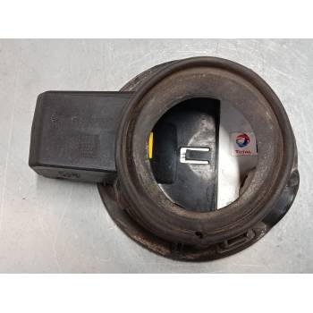 TAPA EXTERIOR COMBUSTIBLE 