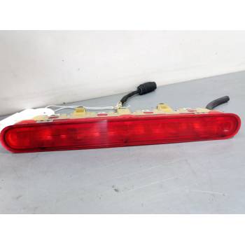 LUZ CENTRAL DE FRENO 