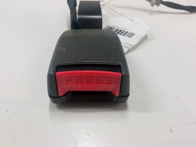 Recambio de anclaje cinturon delantero izquierdo para hyundai atos (mx) 1.0 i referencia OEM IAM   