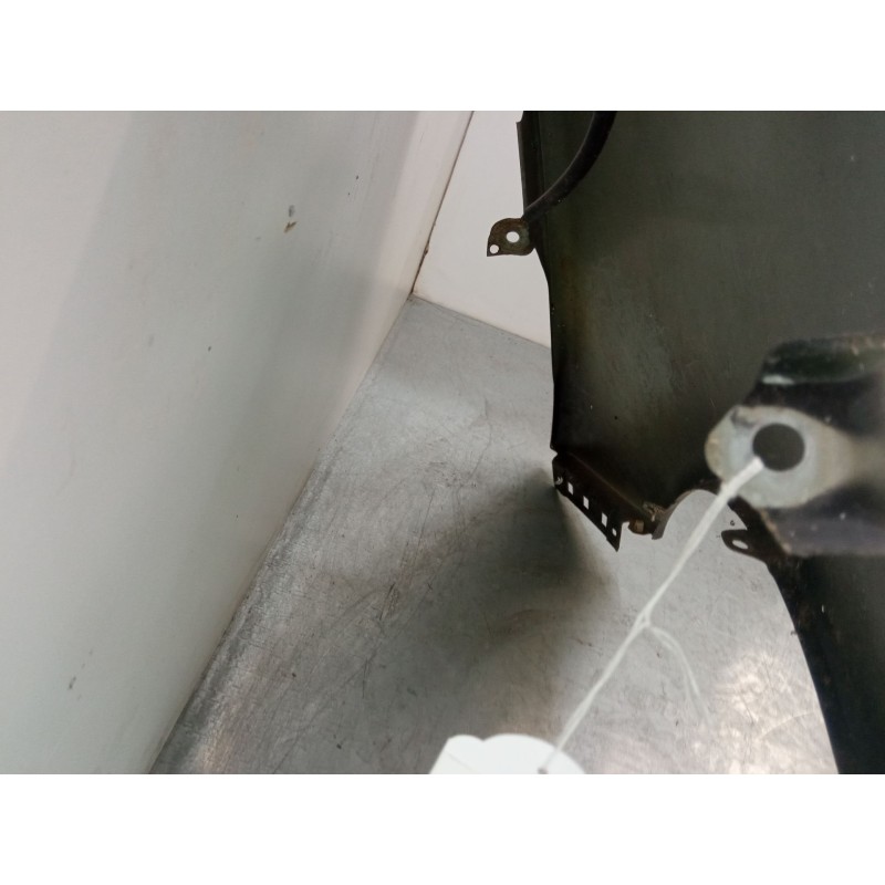 Recambio de aleta delantera derecha para mitsubishi colt vi (z3_a, z2_a) 1.3 (z21a) referencia OEM IAM   