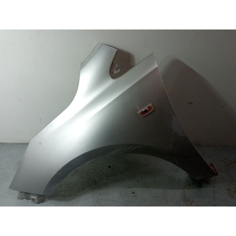 Recambio de aleta delantera izquierda para opel corsa e (x15) 1.4 (08, 68) referencia OEM IAM   