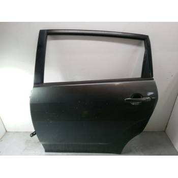 PUERTA TRASERA IZQUIERDA 670040F010 