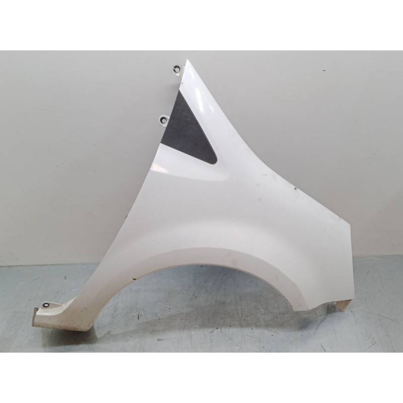 Recambio de aleta delantera derecha para renault modus / grand modus (f/jp0_) 1.5 dci (fp0f, jp0f) referencia OEM IAM   