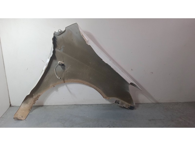 Recambio de aleta delantera izquierda para hyundai getz (tb) 1.4 i referencia OEM IAM    Recambio de aleta delantera izquierda para hyundai getz (tb) 1.4 i referencia OEM IAM